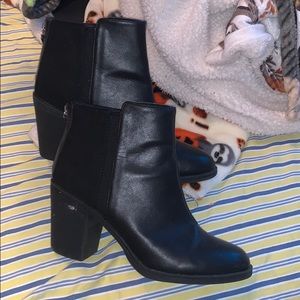 Black boots